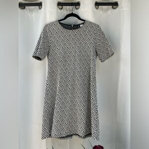 Cute H&M dress. Looks nice with loafers.